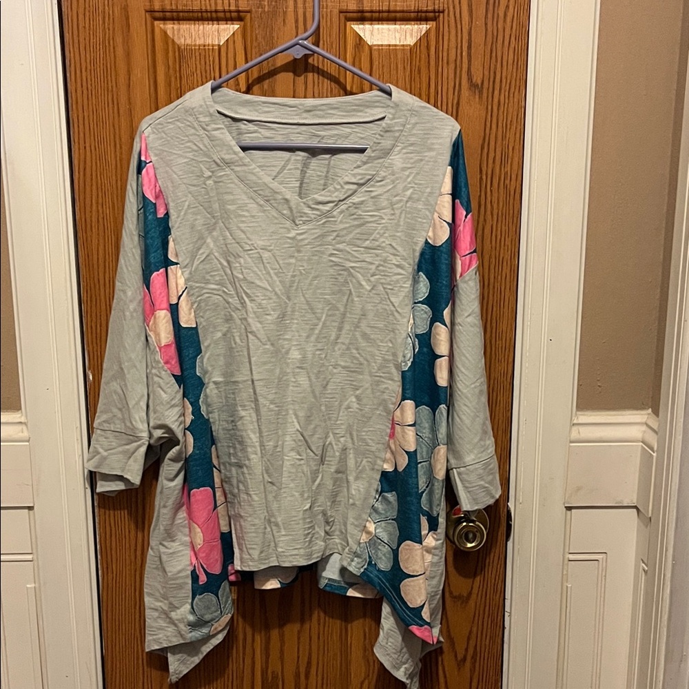 Floral Pale Green and Pink Women's Top